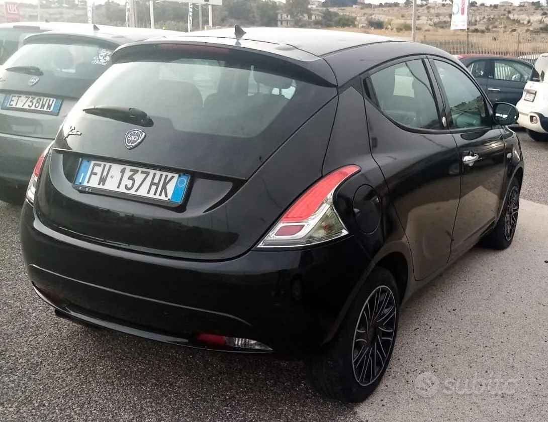 Lancia Ypsilon 2019 photo 4