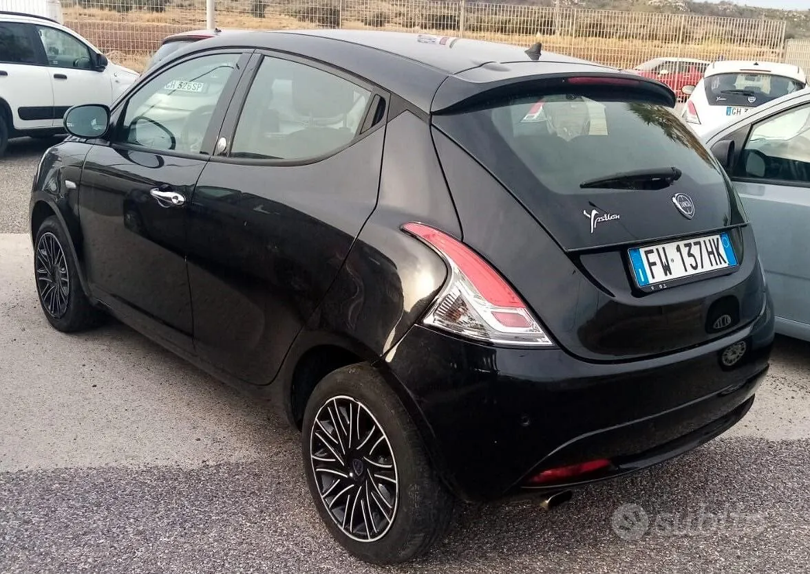 Lancia Ypsilon 2019 photo 3