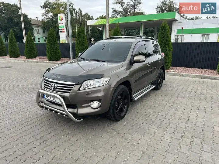 Toyota Rav4 2010 photo 5