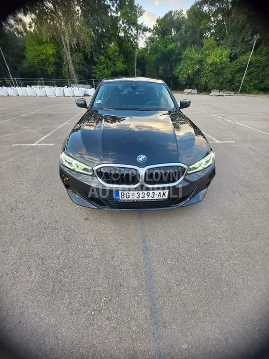 BMW 318D 2026 photo 4
