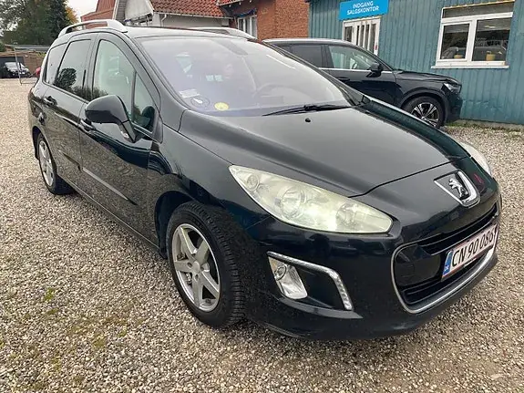 Peugeot 308 2011 photo 4