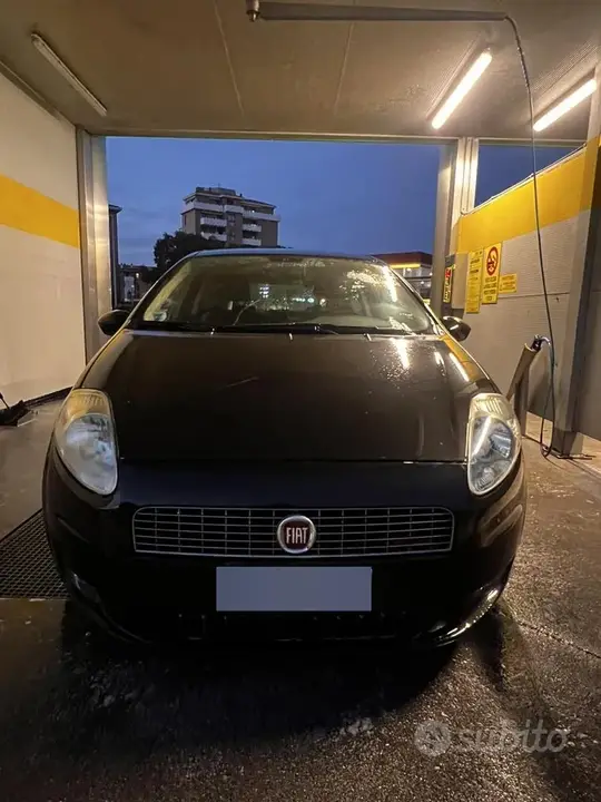 Fiat Grande Punto 2007 photo 3