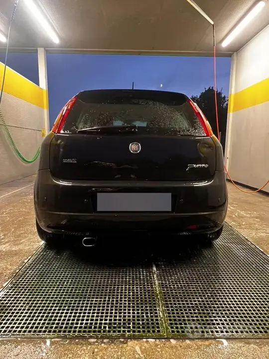 Fiat Grande Punto 2007 photo 2