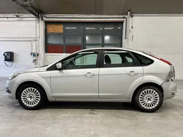 Ford Focus 2008 photo 2