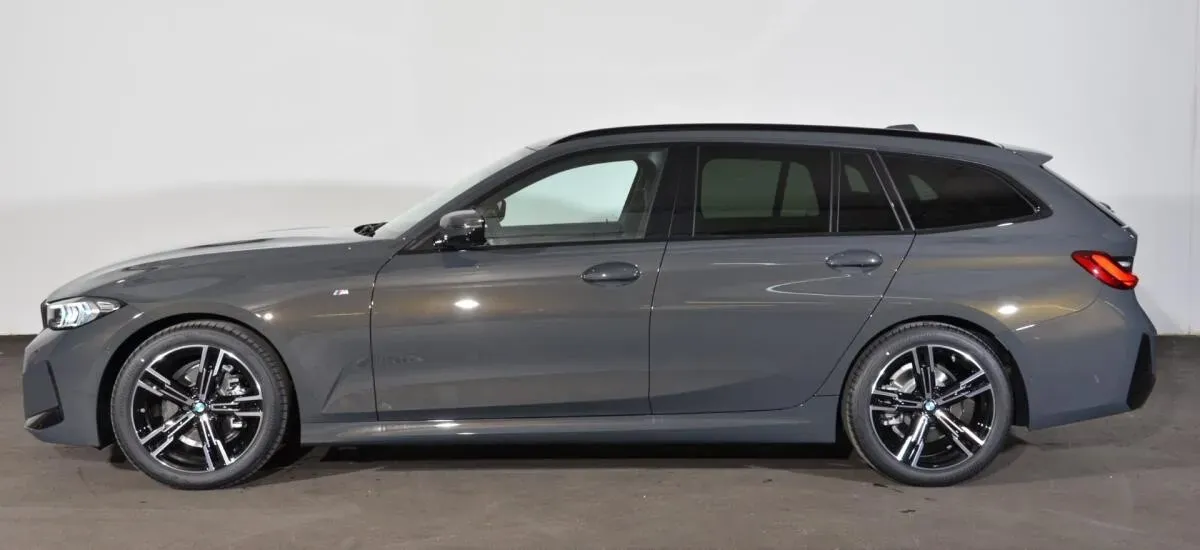 BMW 3 Series 2025 photo 3