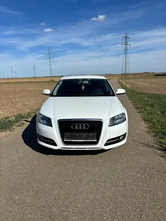 Audi A3 Sportback 2012 photo 2