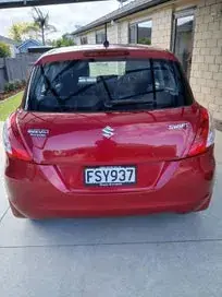Suzuki Swift 2011 photo 3