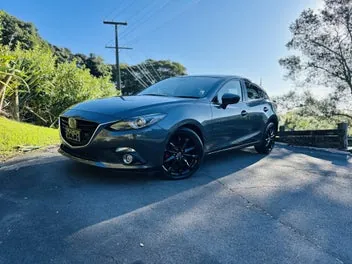 Mazda Axela 2013 photo 4