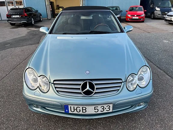 Mercedes-Benz Clk240 2004 photo 2