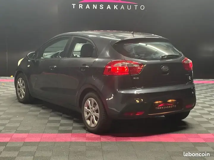 Kia Rio 2014 photo 3