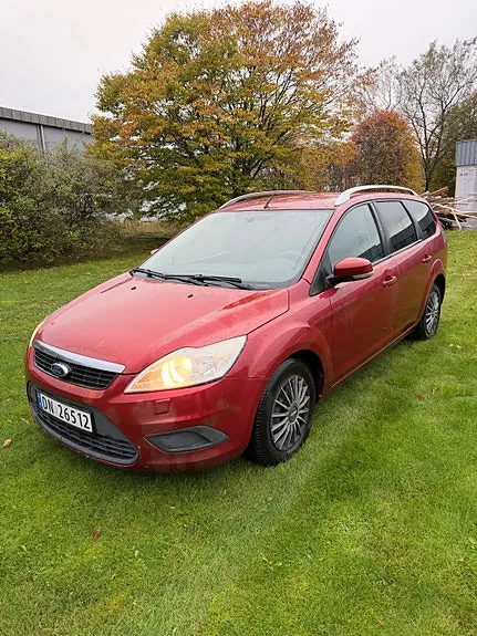 Ford Focus 2009 photo 2