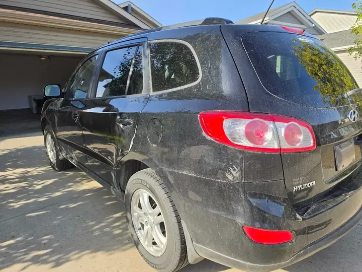 Hyundai Santa Fe 2011 photo 5