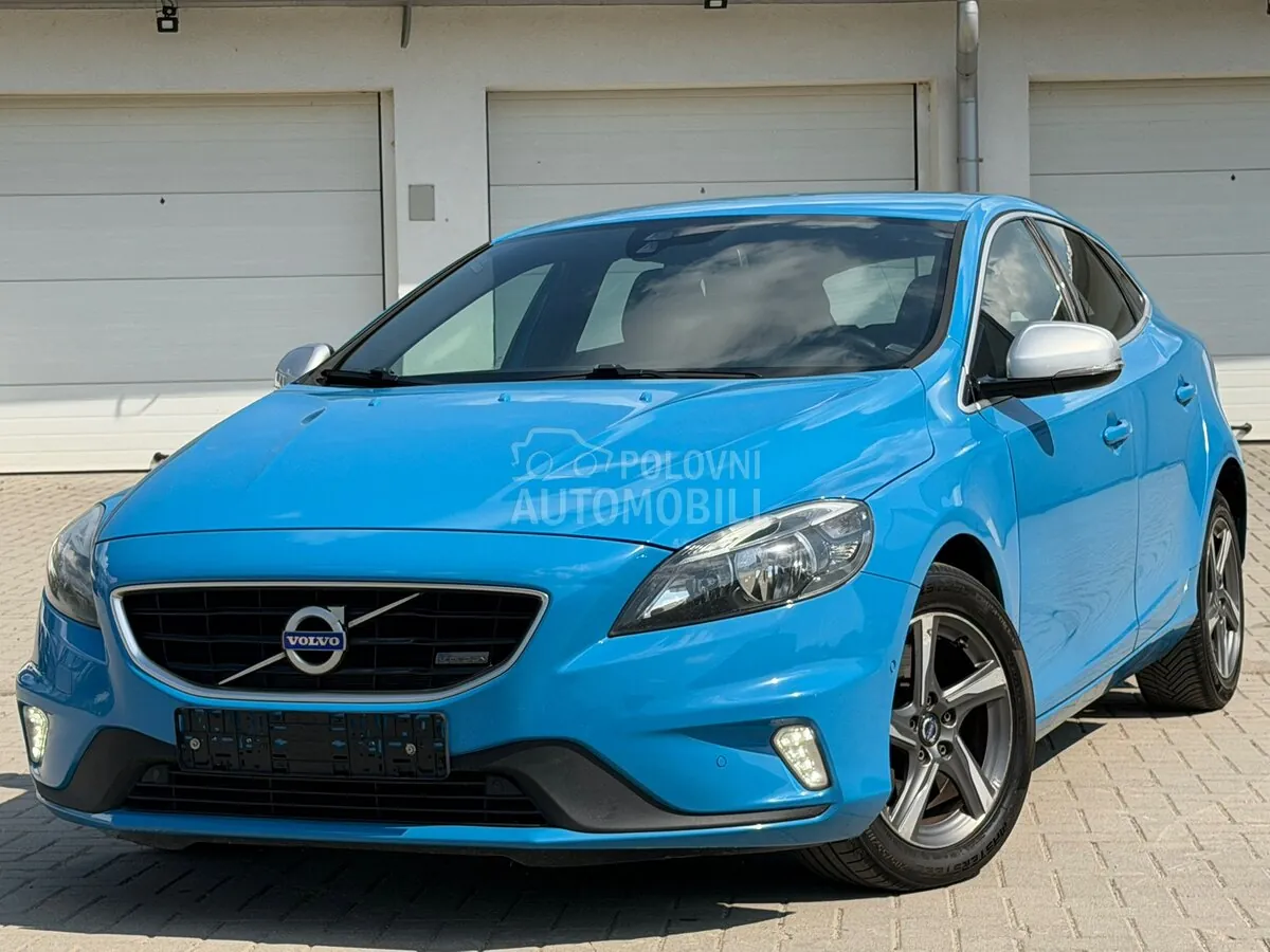 Volvo V40