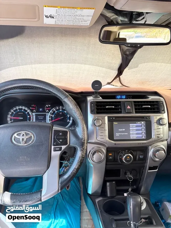 Toyota 4 Runner 2016 photo 2