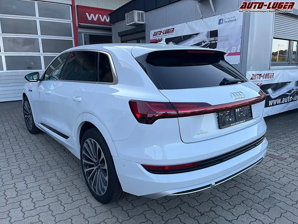 Audi E-Tron 2022 photo 3
