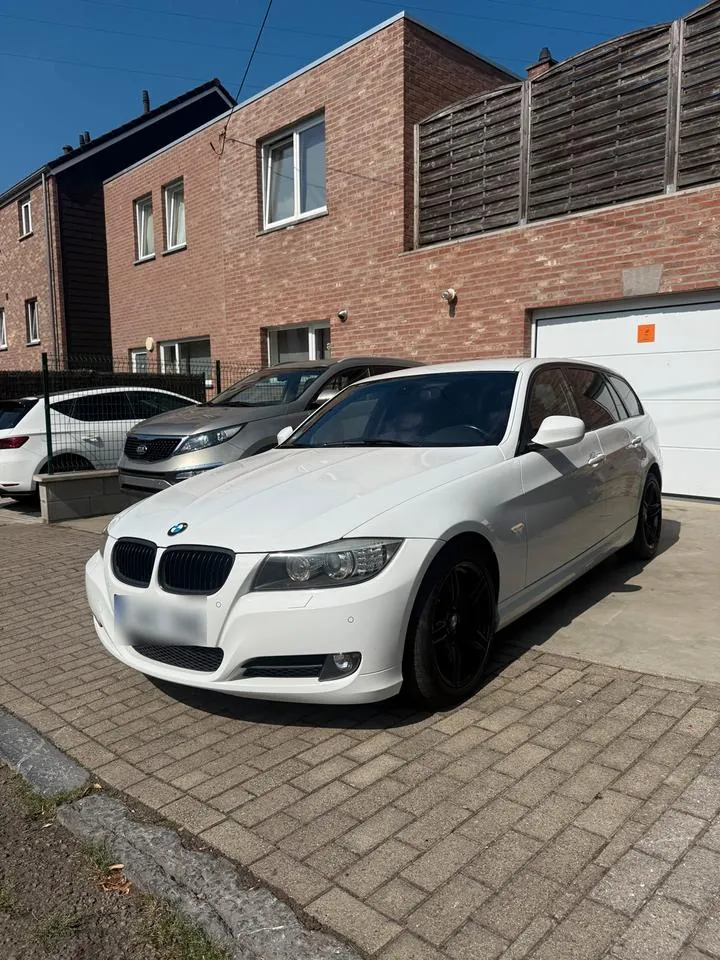 BMW 335I