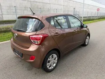 Hyundai I10 2015 photo 3