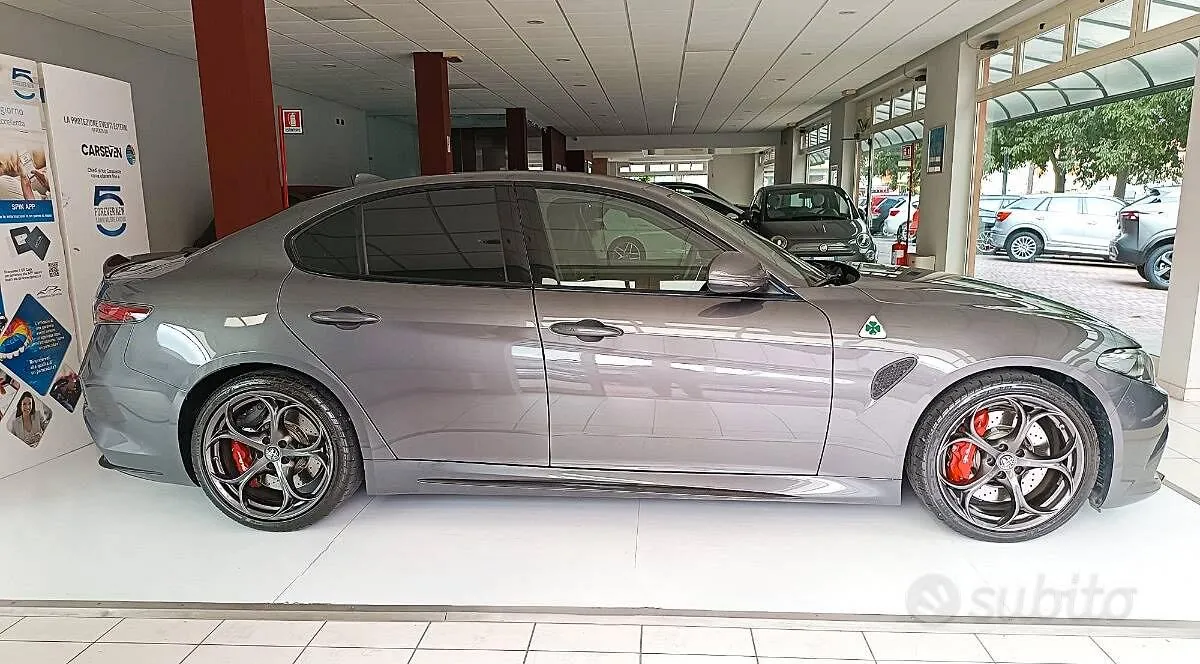 Alfa Romeo Giulia 2021 photo 4