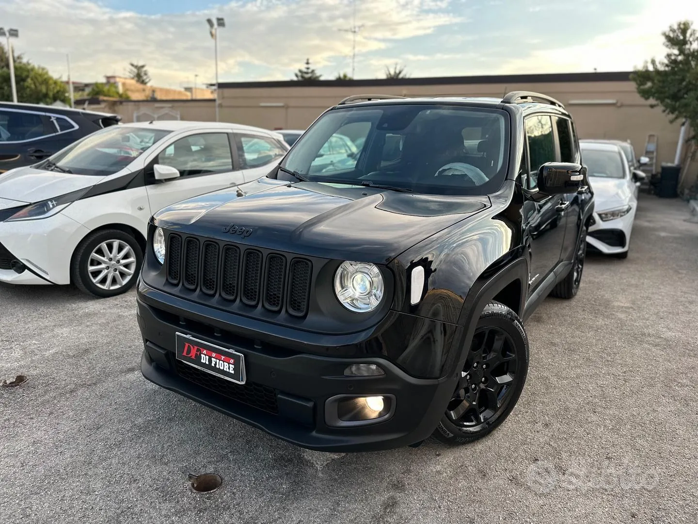 Jeep Renegade 2017 photo 2
