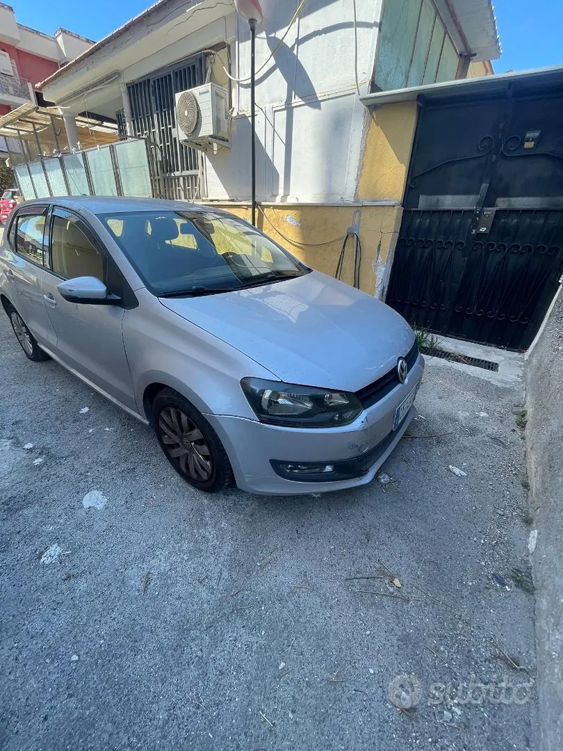Volkswagen Polo 2010 photo 3
