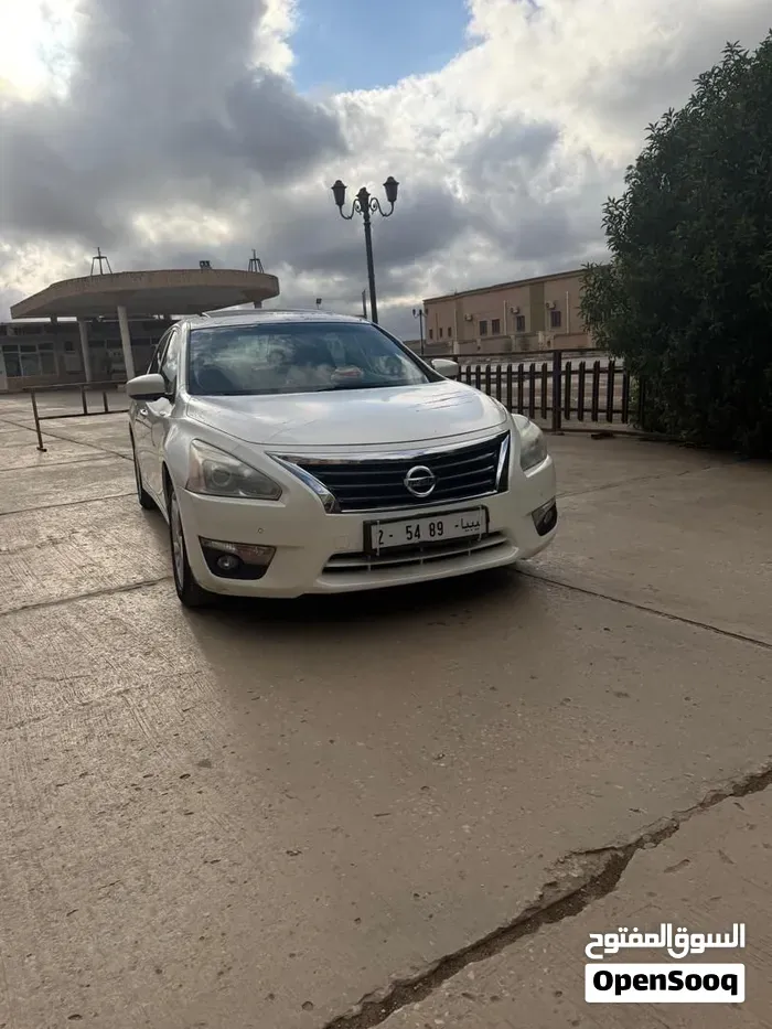 Nissan Altima 2013 photo 3