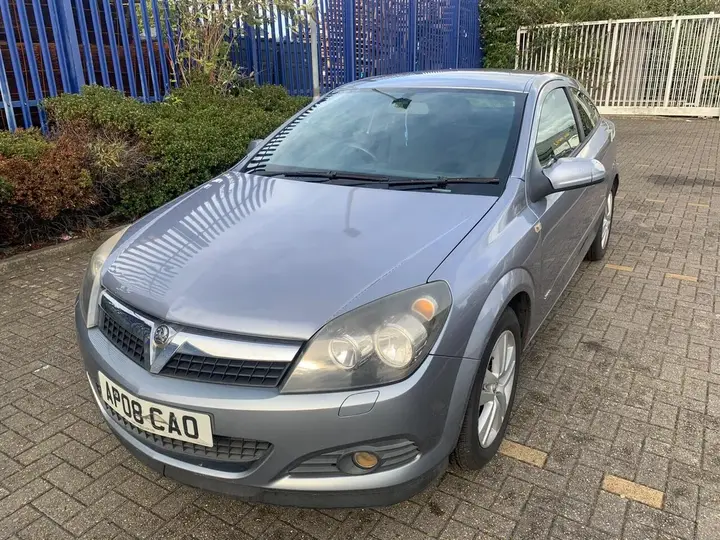 Vauxhall Astra 2008 photo 5