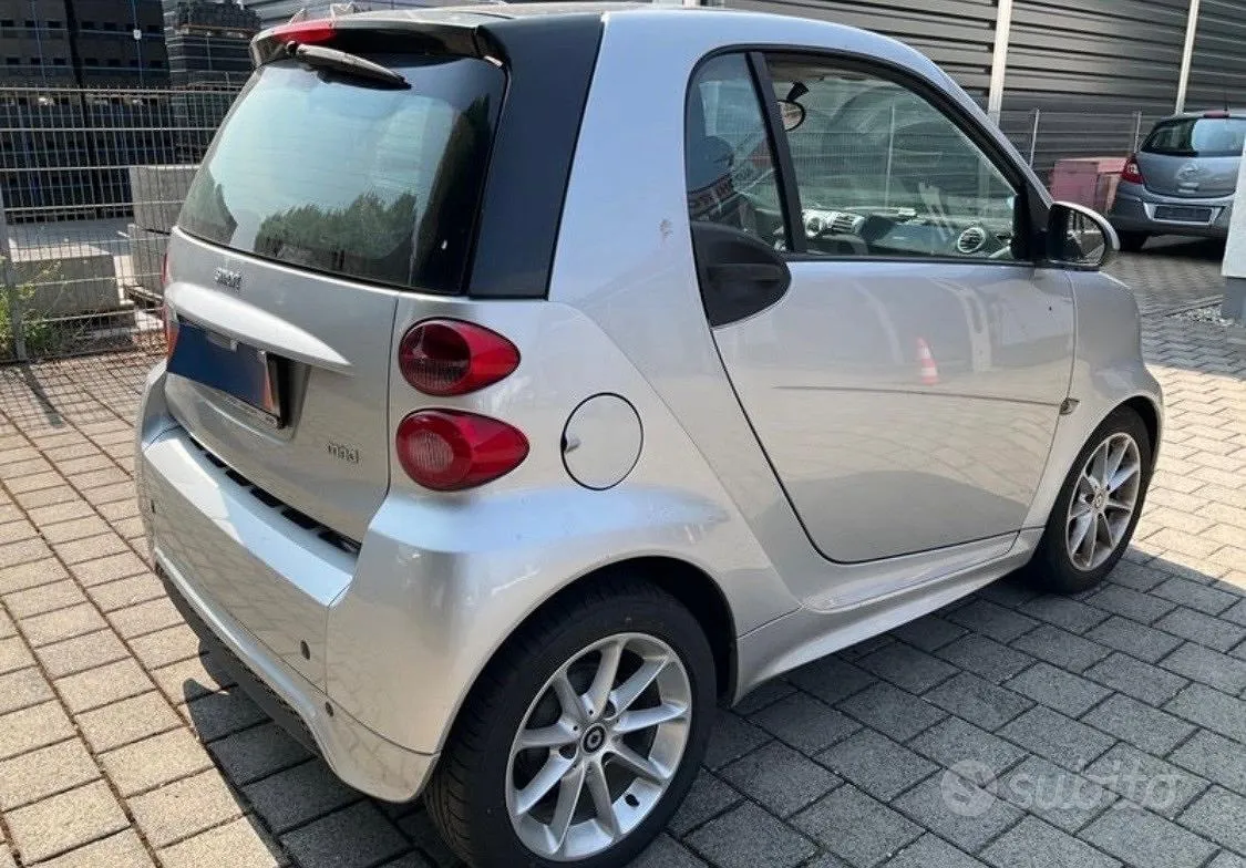 Smart Fortwo 2013 photo 2