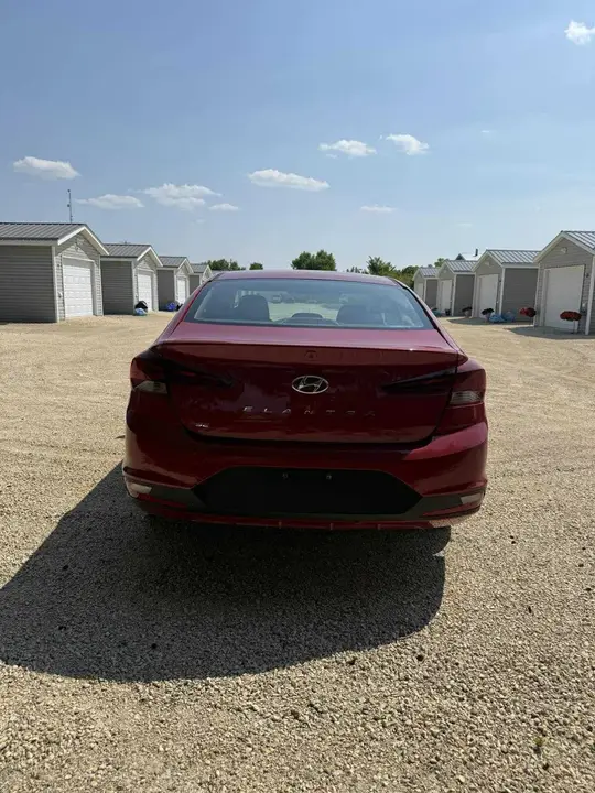 Hyundai Elantra 2019 photo 4