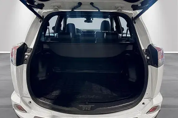 Toyota Rav4 2016 photo 5