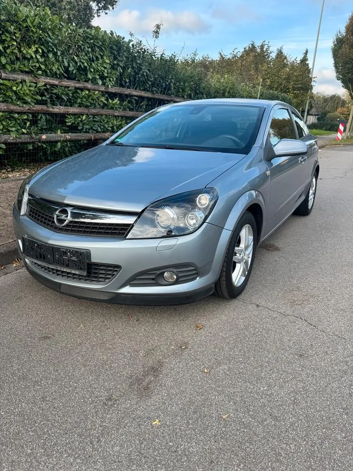Opel Astra H