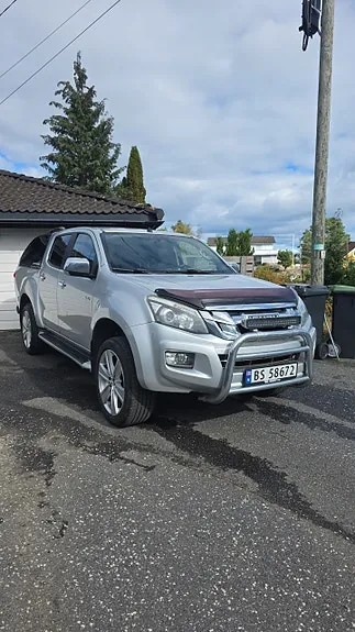 Isuzu D-Max 2013 photo 2