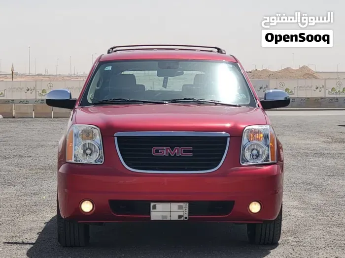 GMC Yukon 2013 photo 3