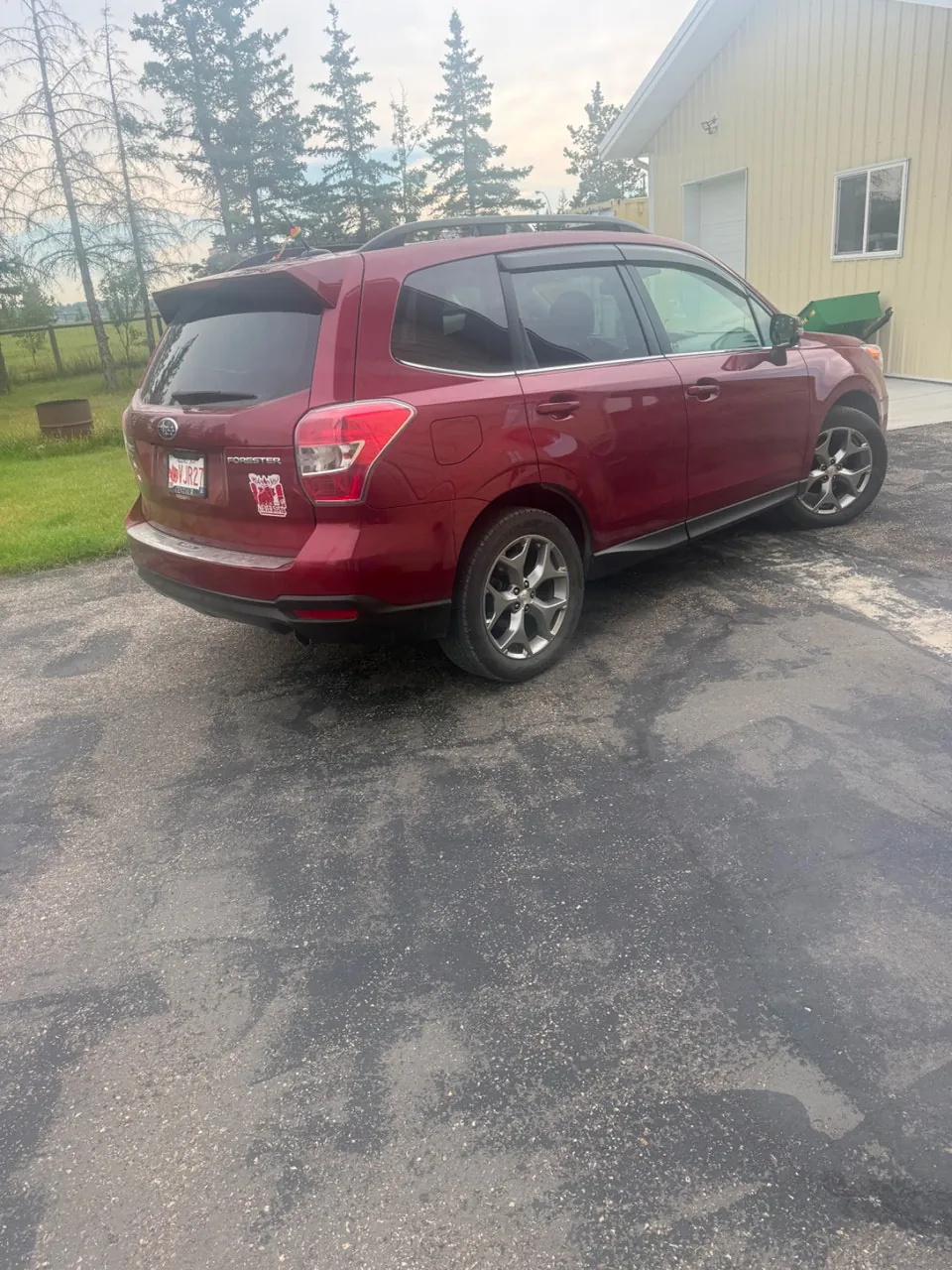 Subaru Forester 2015 photo 2