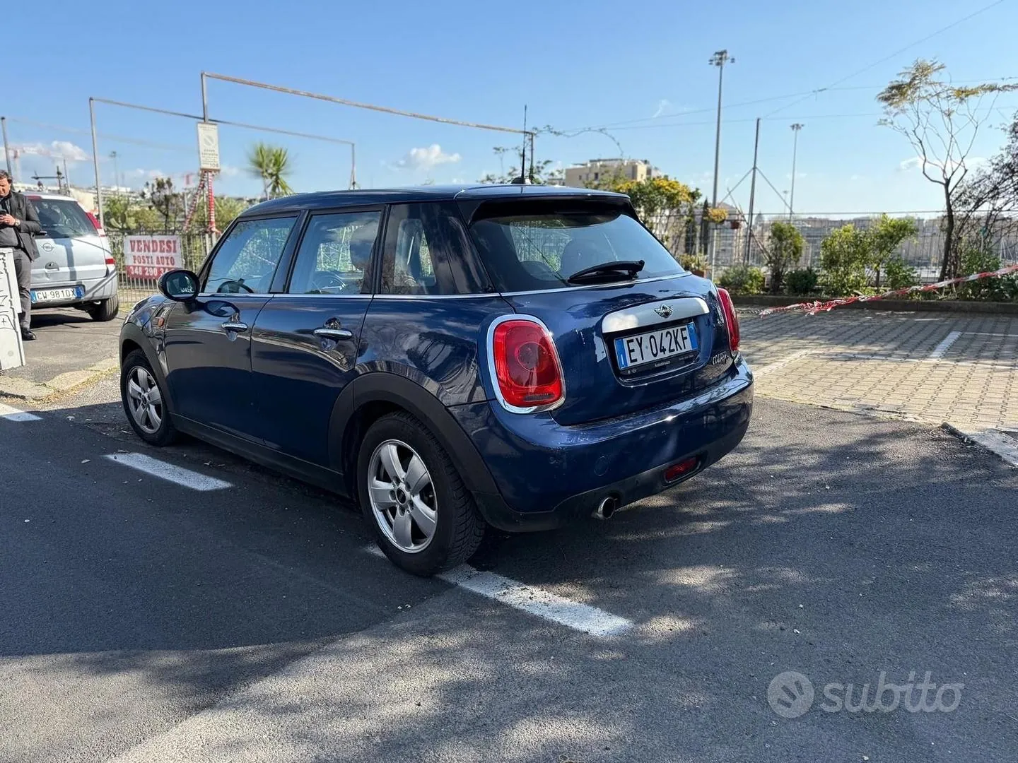 Mini Cooper 2015 photo 2