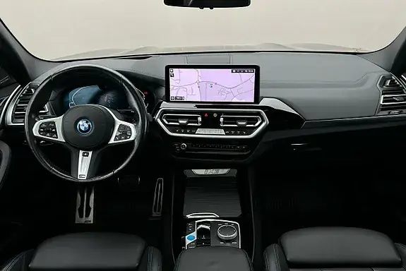 BMW Ix3 2023 photo 3