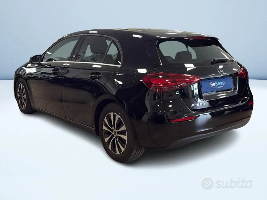 Mercedes-Benz A-Class 2025 photo 5