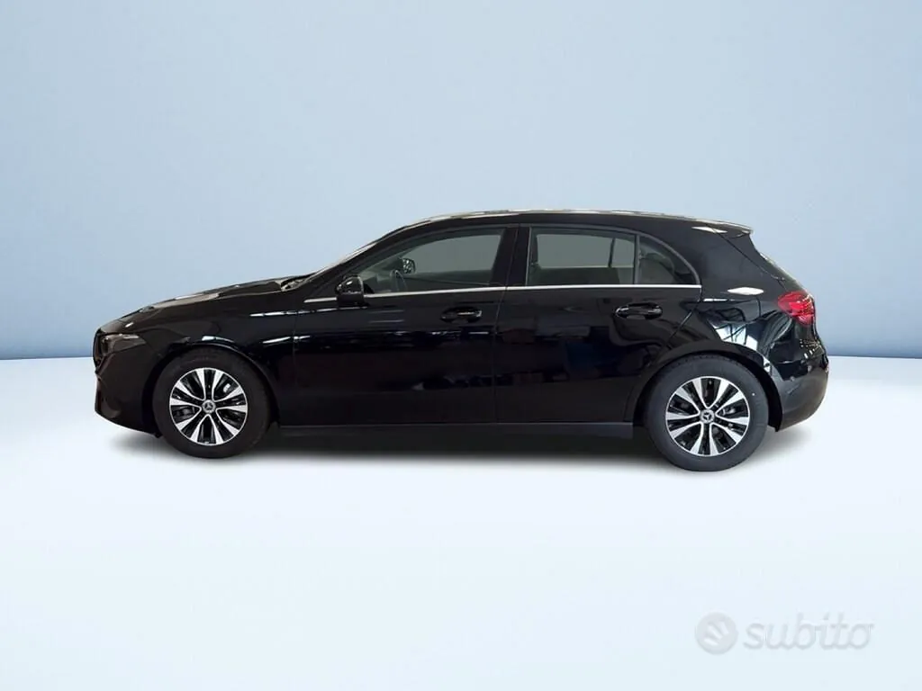 Mercedes-Benz A-Class 2025 photo 4