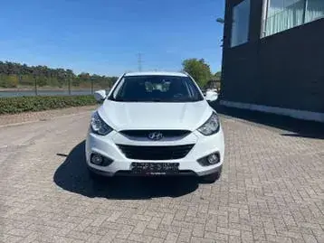 Hyundai Ix35 2011 photo 2