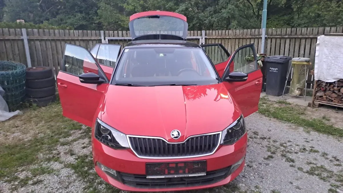 Skoda Fabia 2018 photo 2