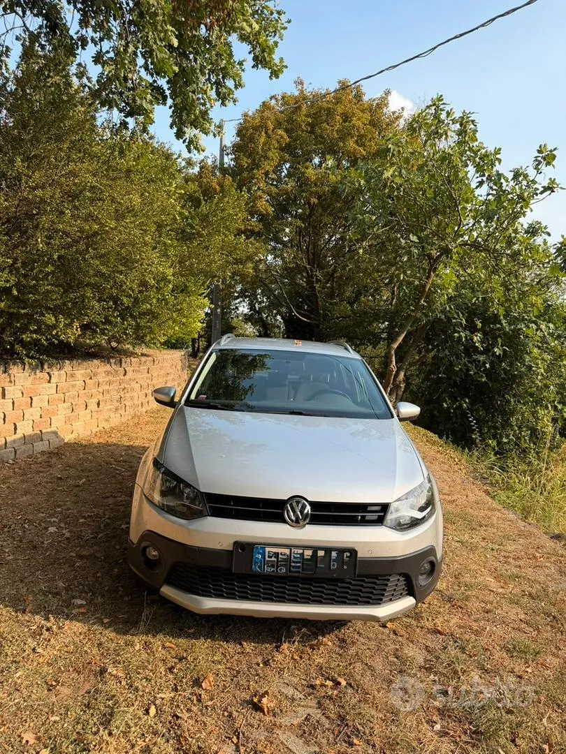 Volkswagen Polo 2017 photo 2