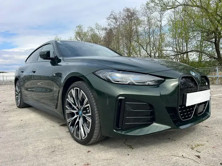 BMW I4