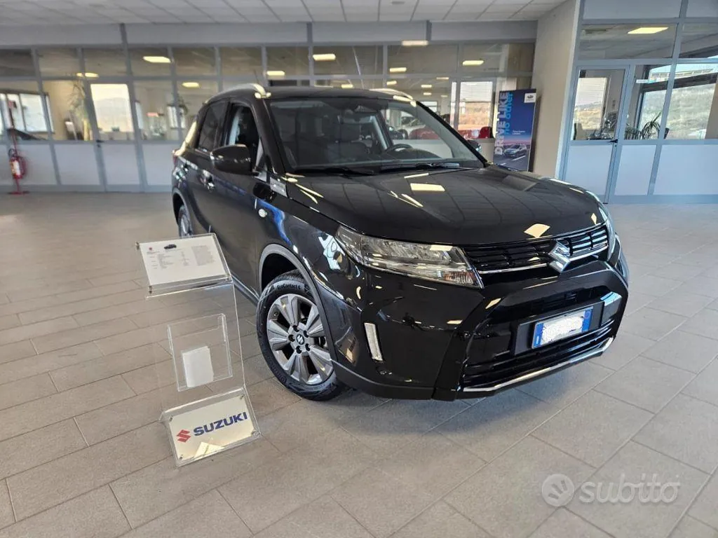 Suzuki Vitara photo 3