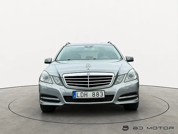 Mercedes-Benz E250 2011 photo 4