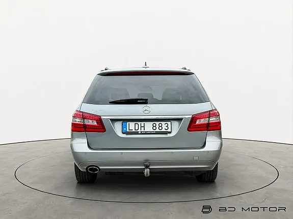 Mercedes-Benz E250 2011 photo 5