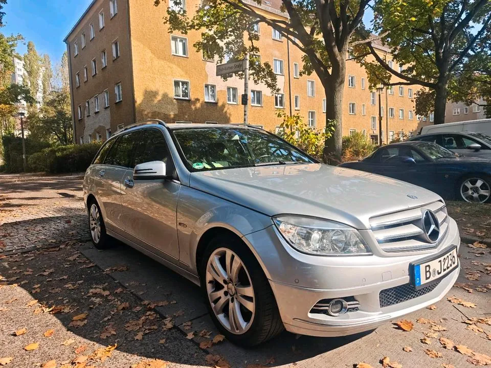 Mercedes-Benz W204