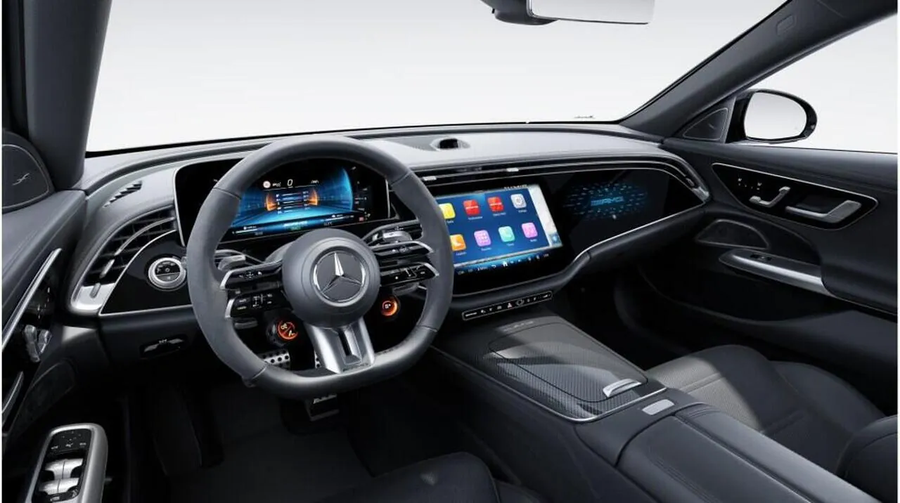 Mercedes-Benz E-Class photo 5