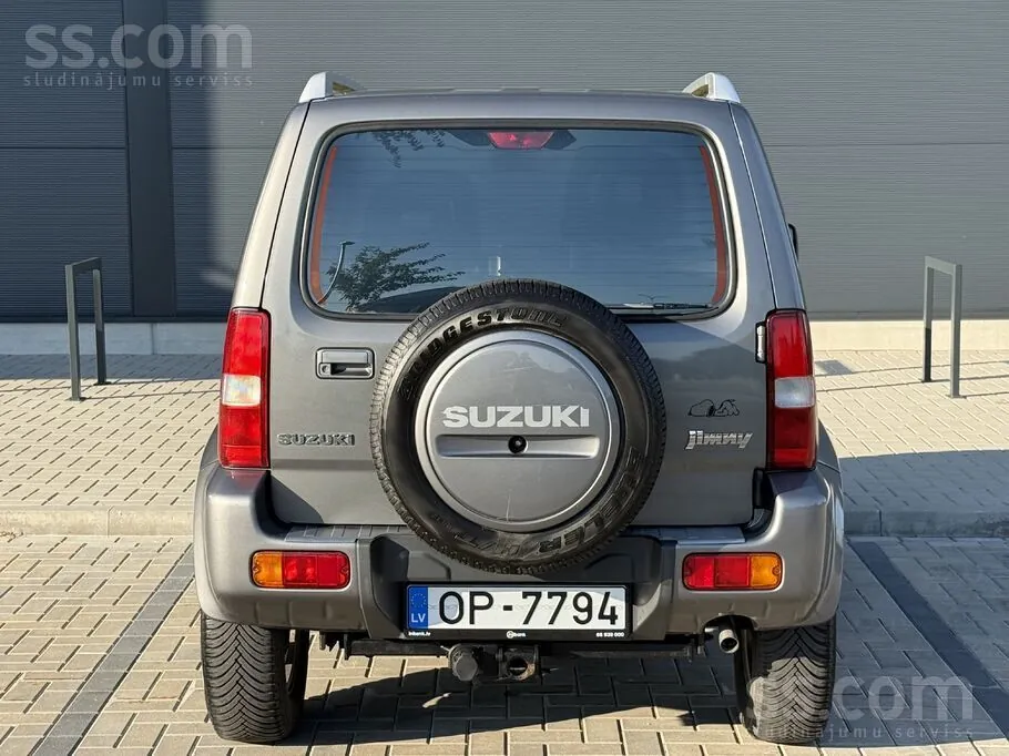 Suzuki Jimny 2006 photo 4