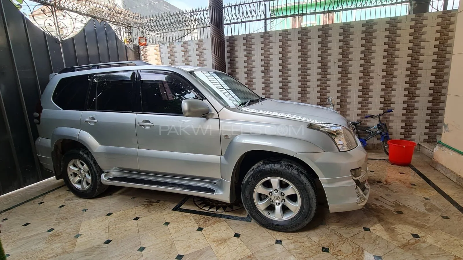 Toyota Prado