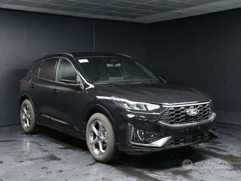 Ford Kuga 2025 photo 2