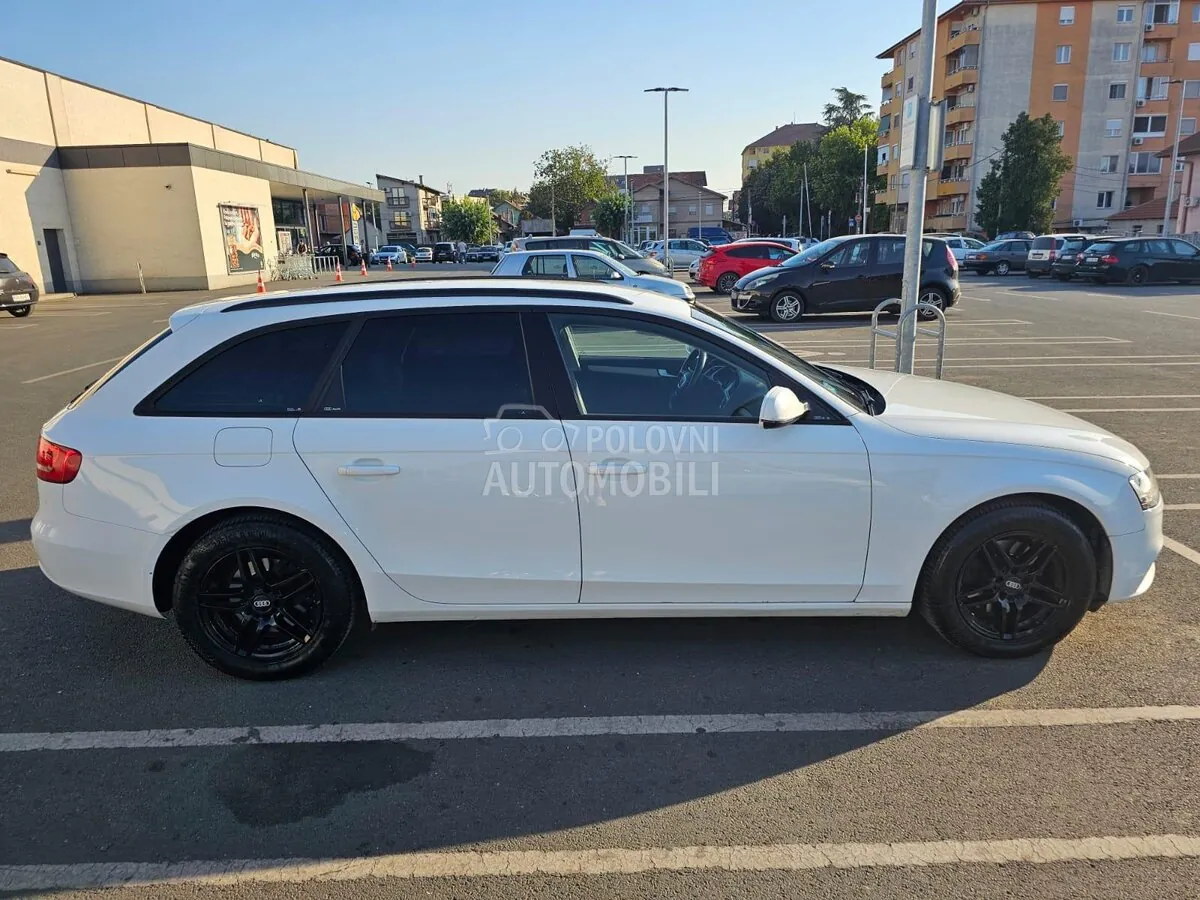 Audi A4 2012 photo 3